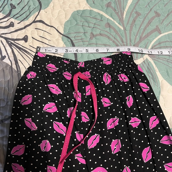 • Kiss Me Pajama Set Tank Top and Pants PJs Pink, Black, White Polka Dots - Picture 17 of 17